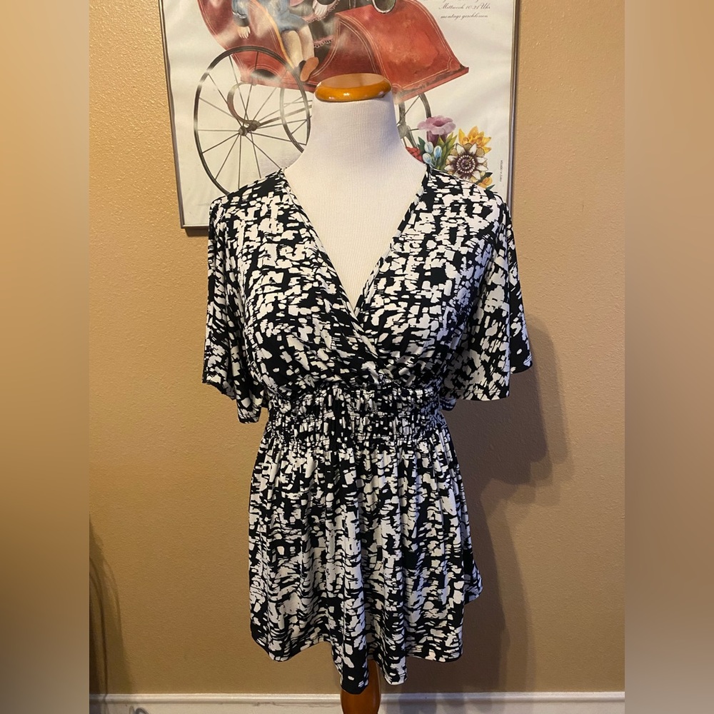 Cute Liz Lange Maternity Blouse Size Medium
